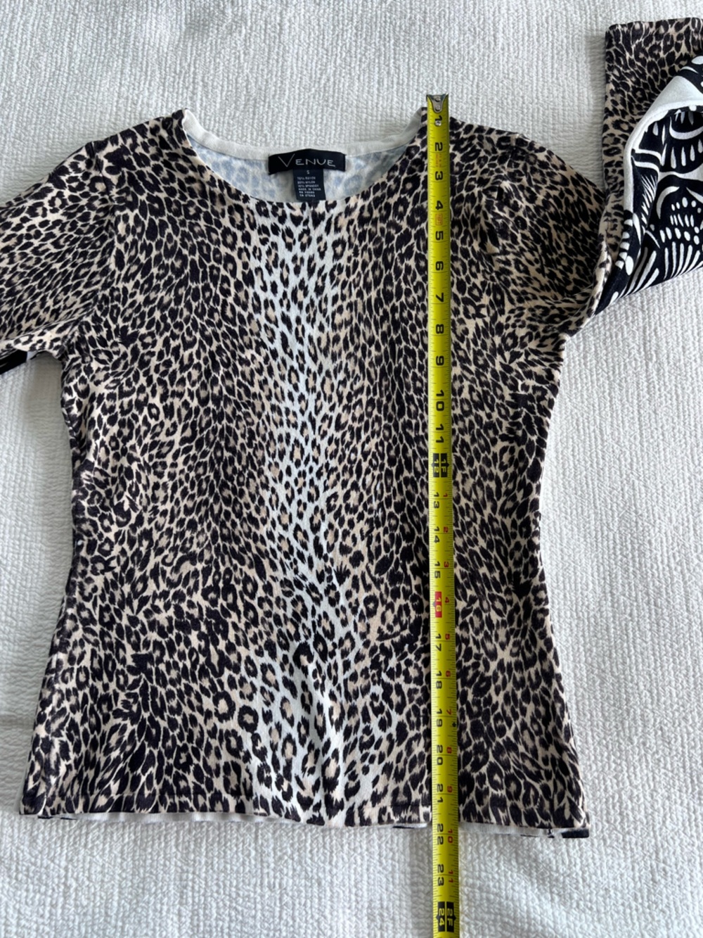 Set Of Two Jersey Knit Long Sleeve Tops Abstract Flower Animal Print EUC Size: S - Picture 8 of 16